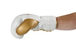 Gants De Boxe Pro - Cuir & Lacets, Kwon 6 Gants De Boxe Pro - Cuir & Lacets, Kwon -Martiaux Fitness Magasin gants de boxe pro cuir lacets kwon 4