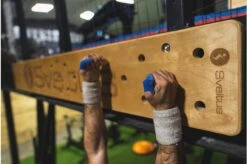 Peg Board, Cross Training - Sveltus -Martiaux Fitness Magasin peg board cross training sveltus 2