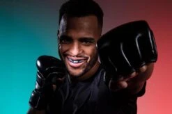 Protège-dents Simple, Thermoformable - OPRO X UFC Strike, OPRO 7 Protège-dents Simple, Thermoformable - OPRO X UFC Strike, OPRO -Martiaux Fitness Magasin protege dents simple thermoformable opro x ufc strike opro 5