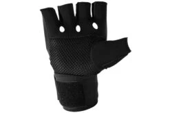 Sous-gants En Gel & Bandes De Maintien - ADIBP012, Adidas -Martiaux Fitness Magasin sous gants gel bandes adibp012 adidas 2
